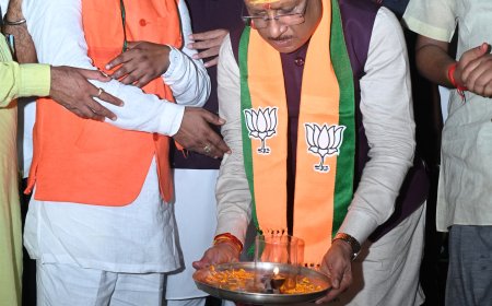 मुख्यमंत्री श्री विष्णुदेव साय महासमुंद में रूद्र महाभिषेक  में हुए शामिल: प्रदेशवासियों की सुख-शांति और समृद्धि के लिए की प्रार्थना