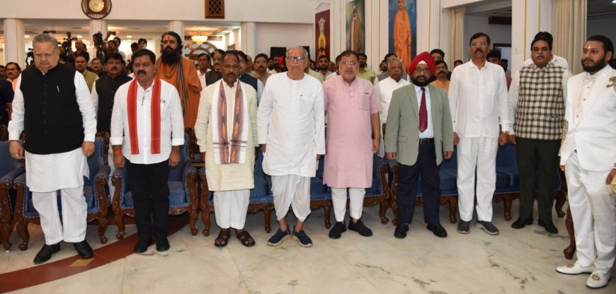 राज्यपाल श्री डेका ने दिलाई तीन मंत्रियों को शपथ