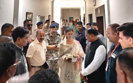 Raipur : Books Swept Away, Tablet Damaged in Floods—But Poonam’s Civil Services Dream Will Not Stop