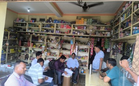 खाद कालाबाजारी एवं अधिक मूल्य पर विक्रय करने वालों पर कार्रवाई