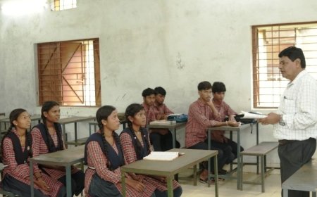 राजनीति विज्ञान नहीं रहा सिर्फ विषय, बना समाज की समझ का जरिया