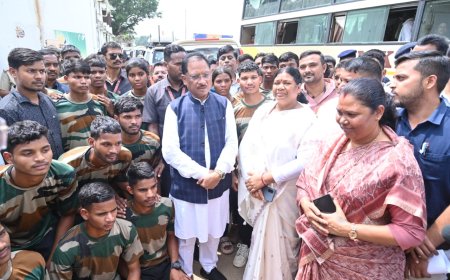 मुख्यमंत्री श्री विष्णुदेव साय से 26 अग्निवीरों ने की सौजन्य मुलाकात 