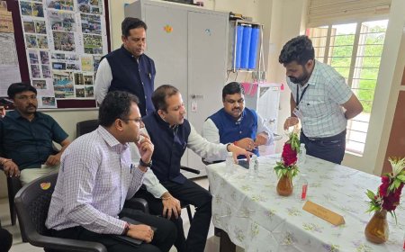 शिक्षा मंत्री श्री गजेंद्र यादव ने गुजरात के विद्या समीक्षा केंद्र का किया निरीक्षण