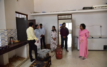 कलेक्टर ने ईएमआरएस शामपुर भवन का किया निरीक्षण