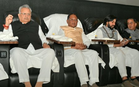 रायपुर : बलिदानी राजा गुरु बालकदास फिल्म साहस और शौर्य की अनुपम गाथा : मुख्यमंत्री श्री साय