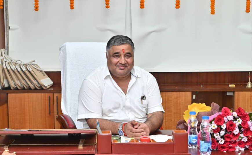 पर्यटन एवं संस्कृति मंत्री श्री राजेश अग्रवाल ने मंत्रालय में कामकाज संभाला 