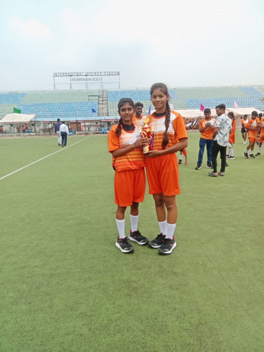 राज्य स्तरीय योगासन प्रतियोगिता में निशा खूंटे और खिलेश्वरी बंजारे को मिला द्वितीय पुरस्कार 