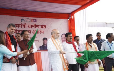 रायपुर : केंद्रीय गृह मंत्री श्री अमित शाह ने मुख्यमंत्री ग्रामीण बस योजना का किया शुभारंभ