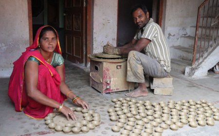 दीपावली से पहले मिली राशि ने बढ़ाई खुशियां 