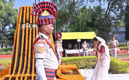 पुलिस स्मृति दिवस पर मंत्री श्रीमती लक्ष्मी राजवाड़े ने शहीद जवानों को दी श्रद्धांजलि